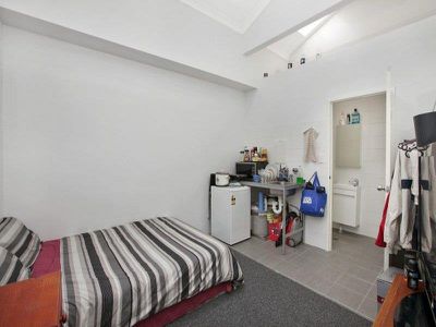 6 Bridge Street, Tempe