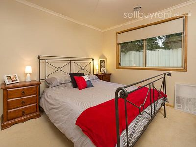 6 SHARP COURT, Wodonga