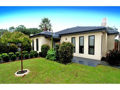 1 / 46 Ambrie Crescent, Noble Park