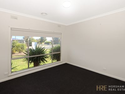 17 Howard Street, Horsham