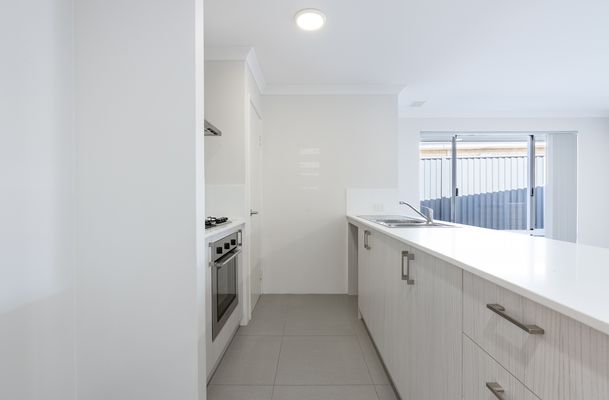 16D Vickers Road, Baldivis