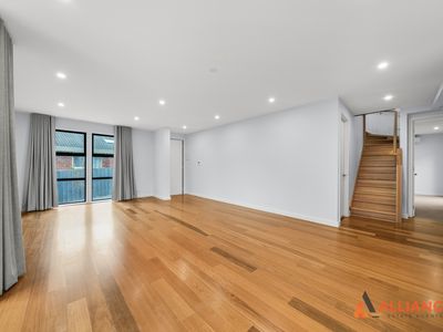 1 / 30 Ashford Street, Templestowe Lower