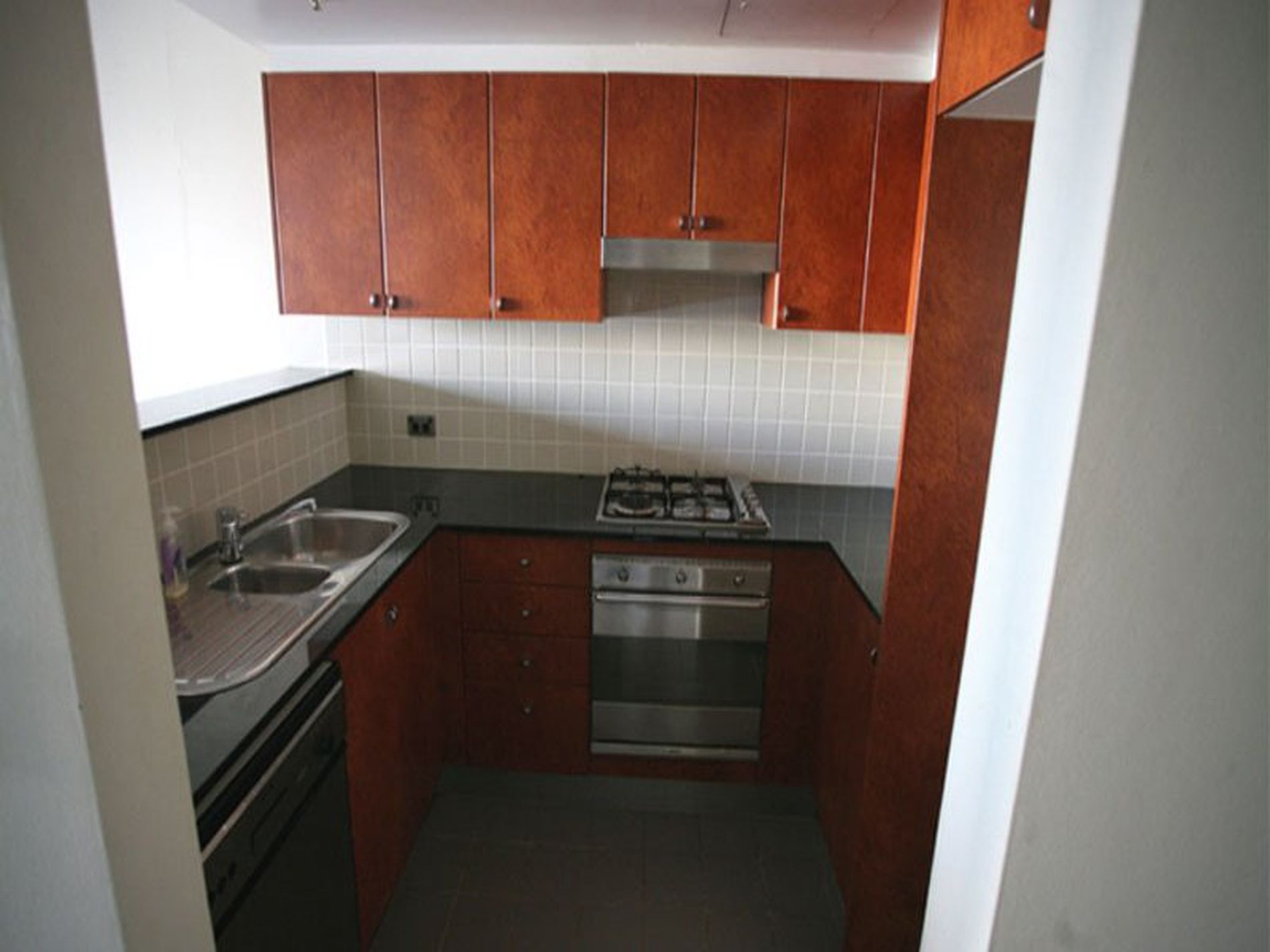 2702 / 1 Hosking Place, Sydney