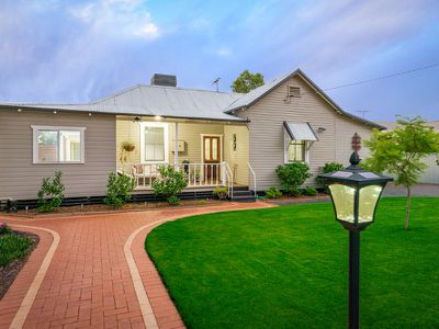 28 Addis Street, Lamington