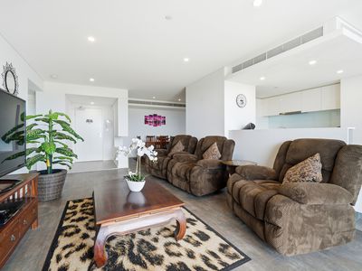 1401 / 30 The Circus, Burswood