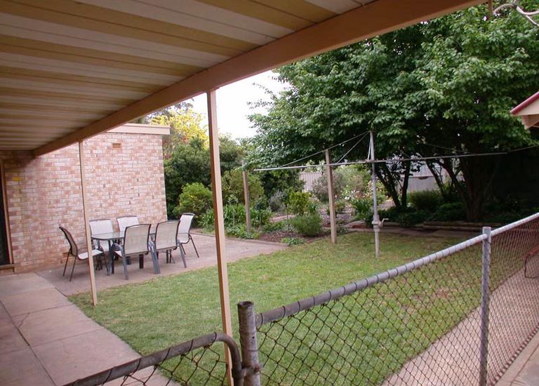 5 Dumbarton Avenue, Edwardstown