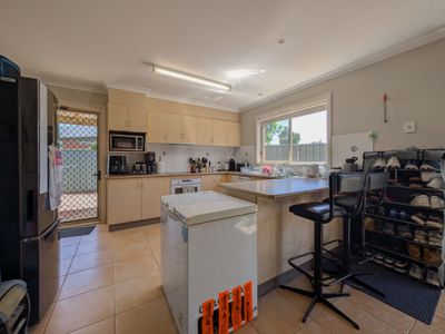 2 / 10 Brown Street, Swan Hill