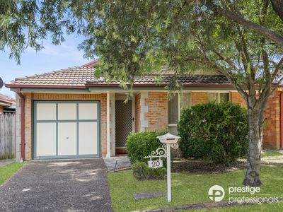 20 Jimbour Court, Wattle Grove