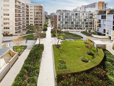 314 / 8 Lachlan Street, Waterloo
