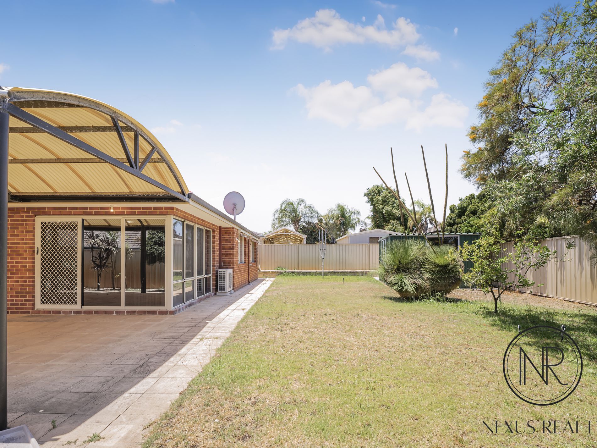 70 Golf Links Drive, Carramar