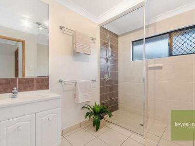 48 Monaro Circuit, Mount Louisa