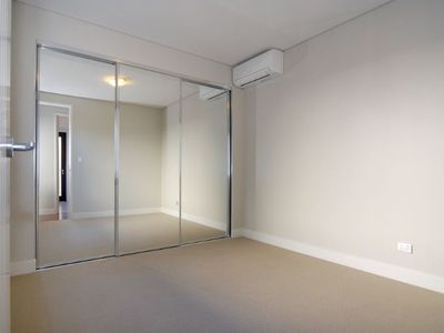 2/8 Sorrento Street, North Beach