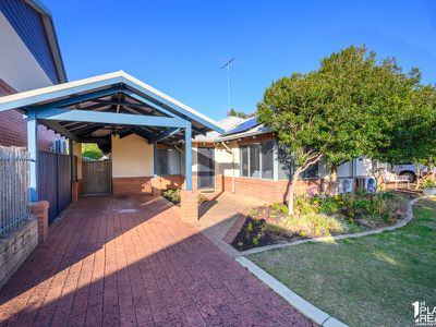 Unit 12 / 1 Waterside Dr, Dudley Park