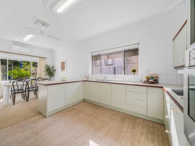 94 Brookdale Street, Floreat