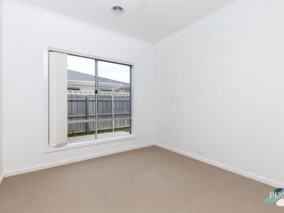 3 / 40 Toledo Crescent, Point Cook