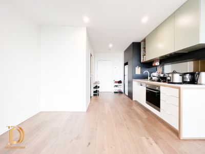 710 / 495 Rathdowne Street, Carlton