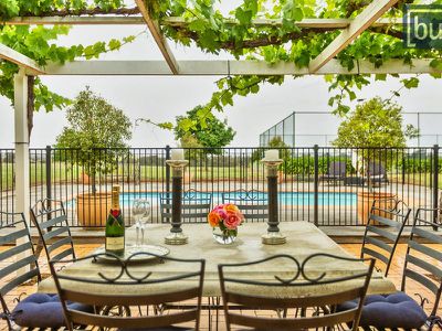 136 Sargeant Road, Table Top