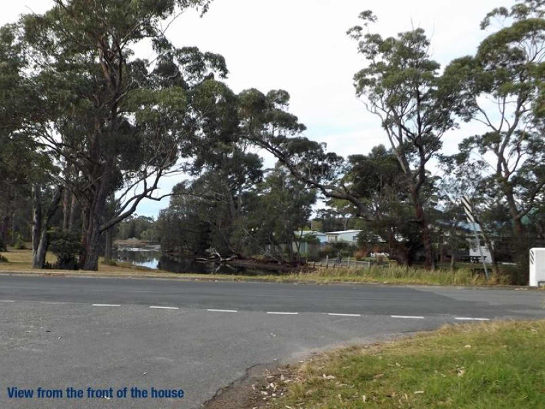 31 River Road, Lake Tabourie