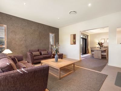 25 Helsham Street, Point Vernon
