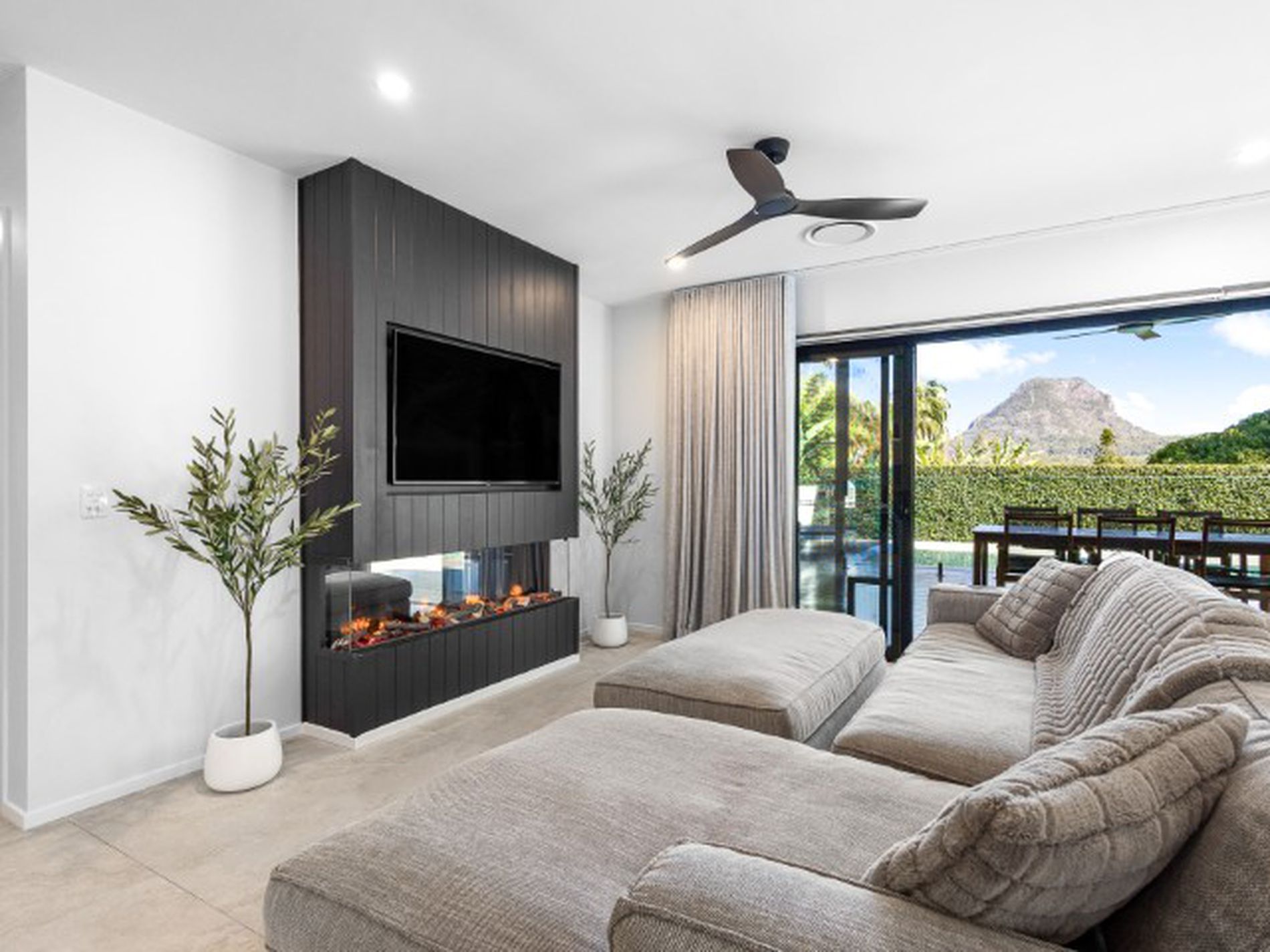 32 Summit Road, Pomona