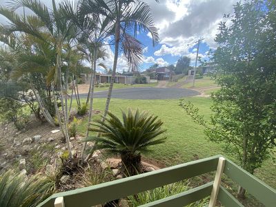 4 Neville Place, Kingaroy