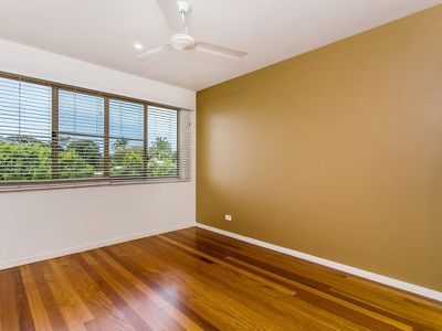 1 / 4 Halyard Court, Ocean Shores