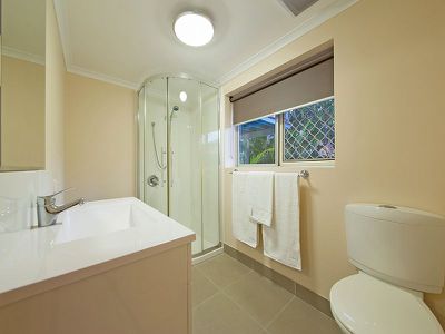 67 Duncan St, Wynnum West