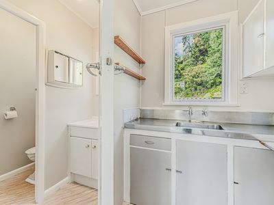 4 / 106 Grove Street, The Wood