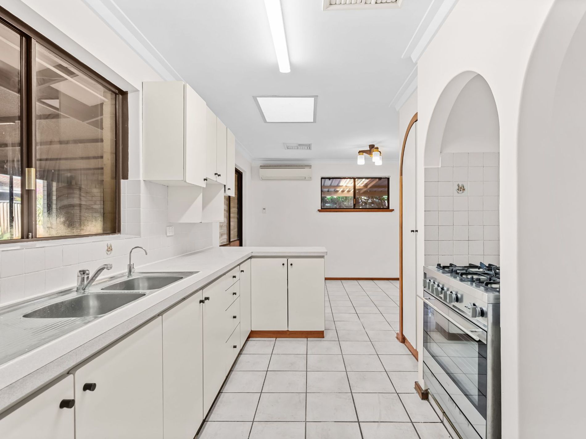 33 Bursaria Crescent, Ferndale