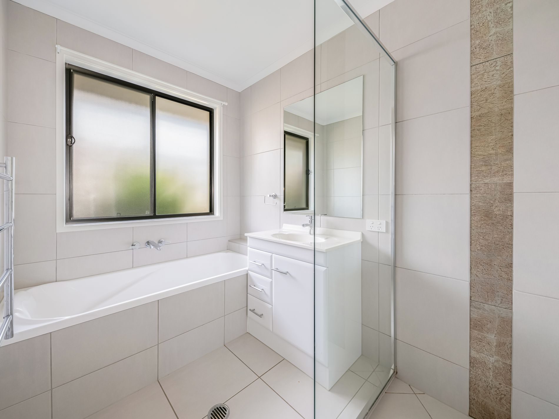 1 / 1 Crows Ash Place, Kuluin