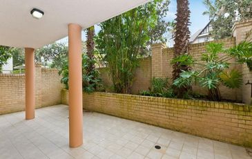2 / 9-13 Sir Thomas Mitchell Rd, Bondi Beach