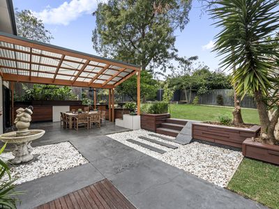 52 Headingley Road, Mount Waverley