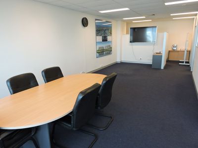 9 Lawson St , Southport
