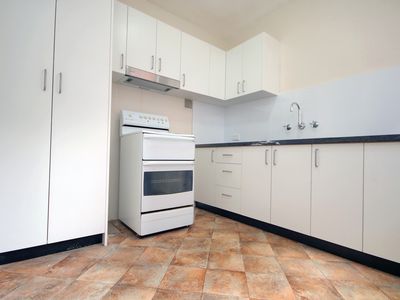 2 / 7 Martin Place, Mortdale