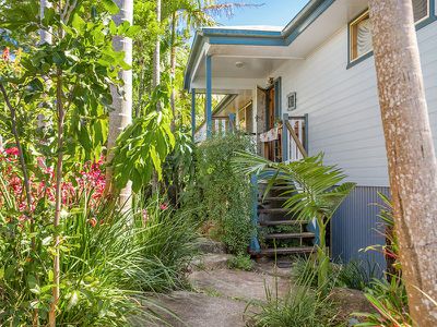 50 Tongarra Drive, Ocean Shores