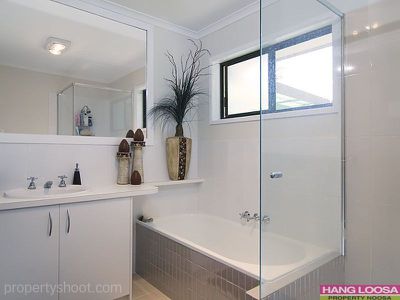24 Gleneagles Drive, Tewantin