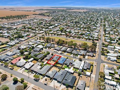 5 Matthews Court, Horsham