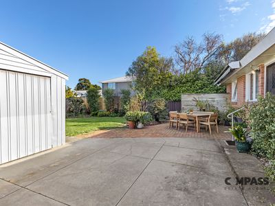 6 ILUKA COURT, Altona