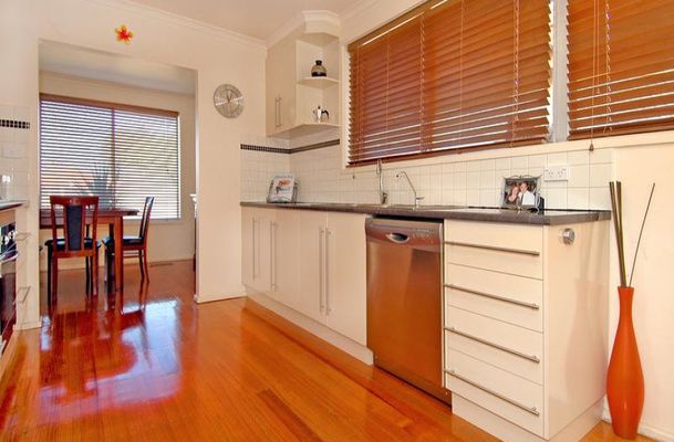 95 South Circular Road, Gladstone Park