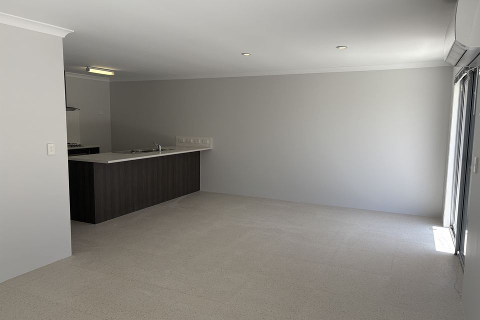 131 Lambeth Cir, Wellard