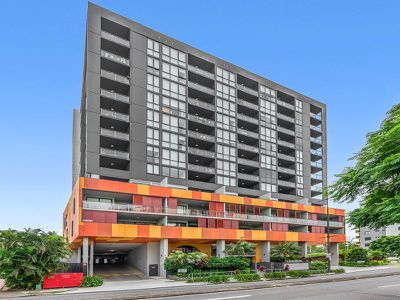 Unit 808 / 6 Land St, Toowong