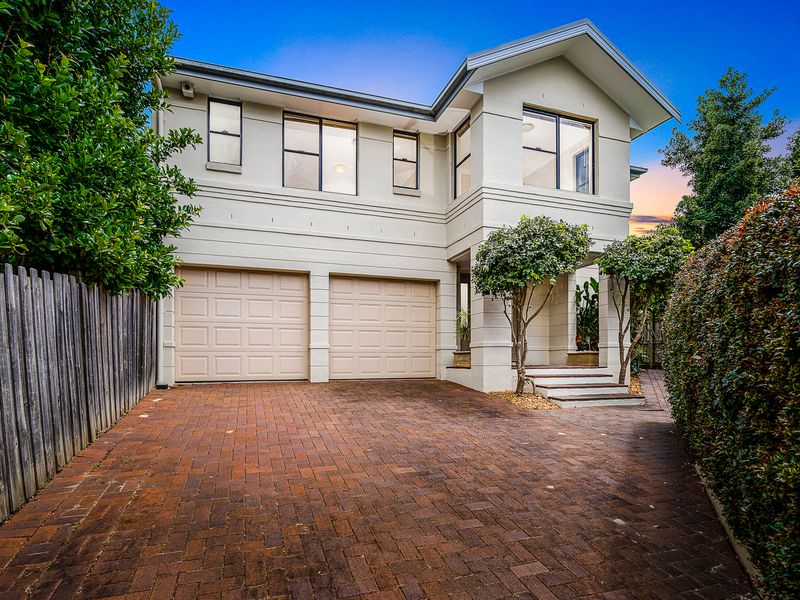 6 Tuscan Way, Glenwood