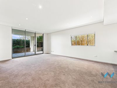 111 / 54A Blackwall Point Road, Chiswick