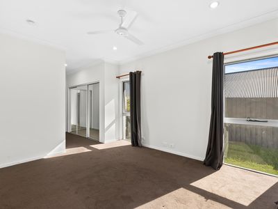8 Franklin Street, Wakerley