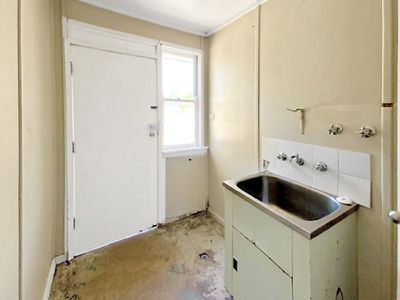 34 Scrivener Street, Forbes