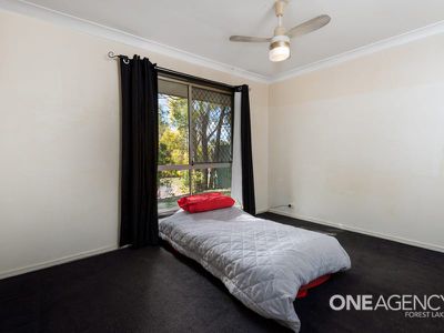 5 Myra Ct, Camira