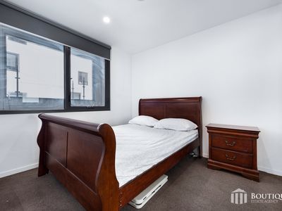 a305 / 400 Burwood Highway, Wantirna South