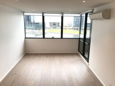 503S / 883 Collins Street, Docklands