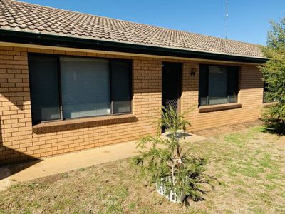 6 / 5 Opal Street, Dubbo