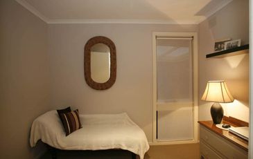 373 Beaconsfield/Emerald Road, Guys Hill